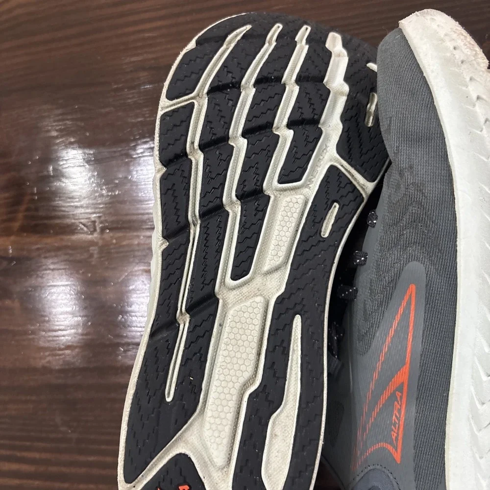 ALTRA Torin 7 Running Shoes Sneakers Men's 11 Gray Athletic